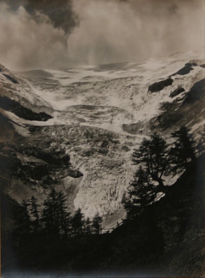 Der Palügletscher von Alp Grüm aus gesehen, o.J.|Silbergelatineabzug auf Papier auf Karton|22,4 x 16,6 cm|Ref. U. 261