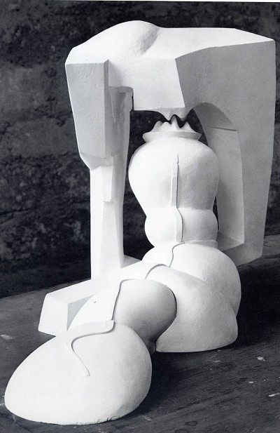 Les 7 Mamelles, 1969-70 |Marmor, 4-teilig, Unikat |92,5 x 125 x 75 cm |Ref. U. 102